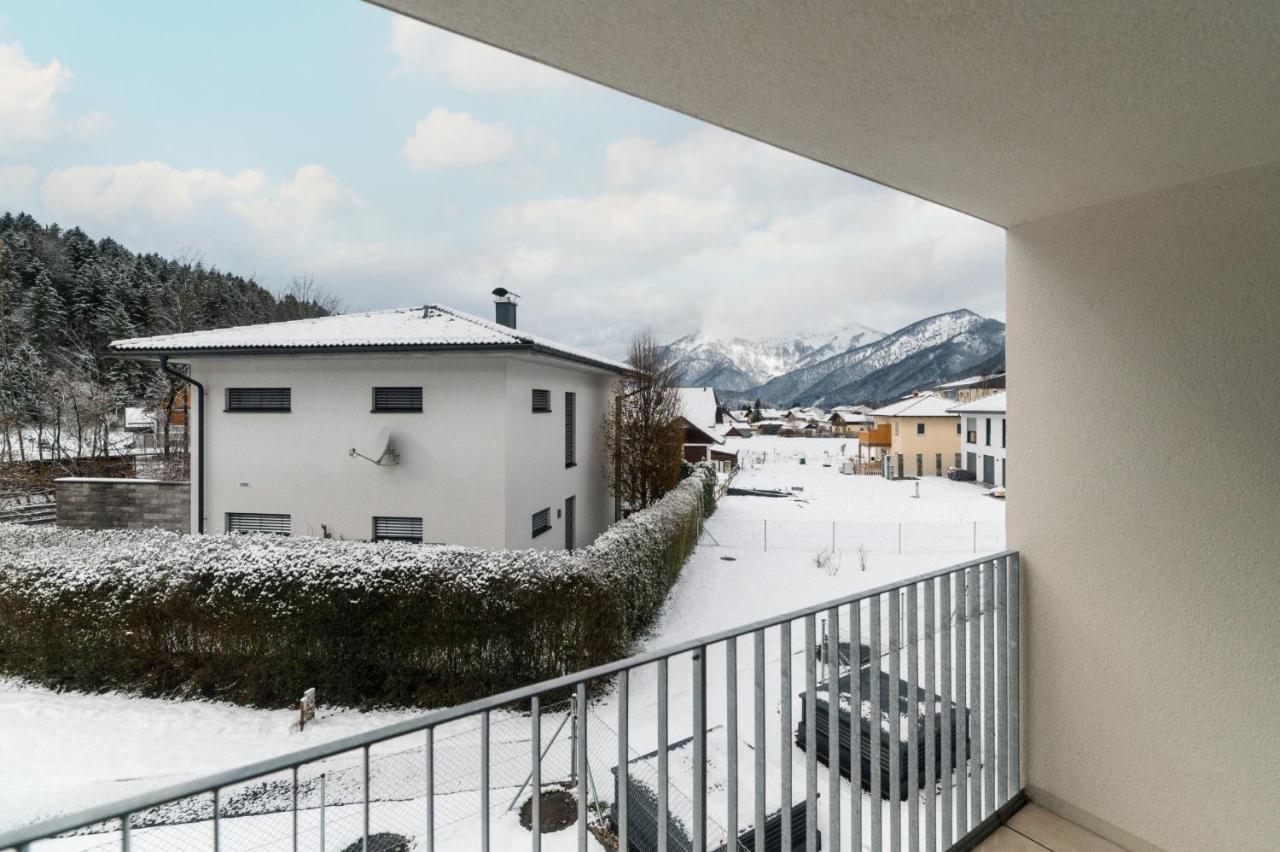 Ferienwohnung Bergsonne Mit Sonnenbalkon Und Tiefgaragen Parkplatz Bad Ischl Exterior photo